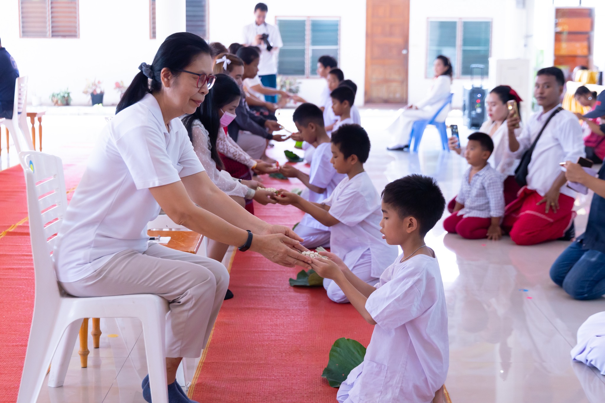 ศูนย์อบรมเยาวชนบางปะหัน จัดพิธีตัดปอยผม