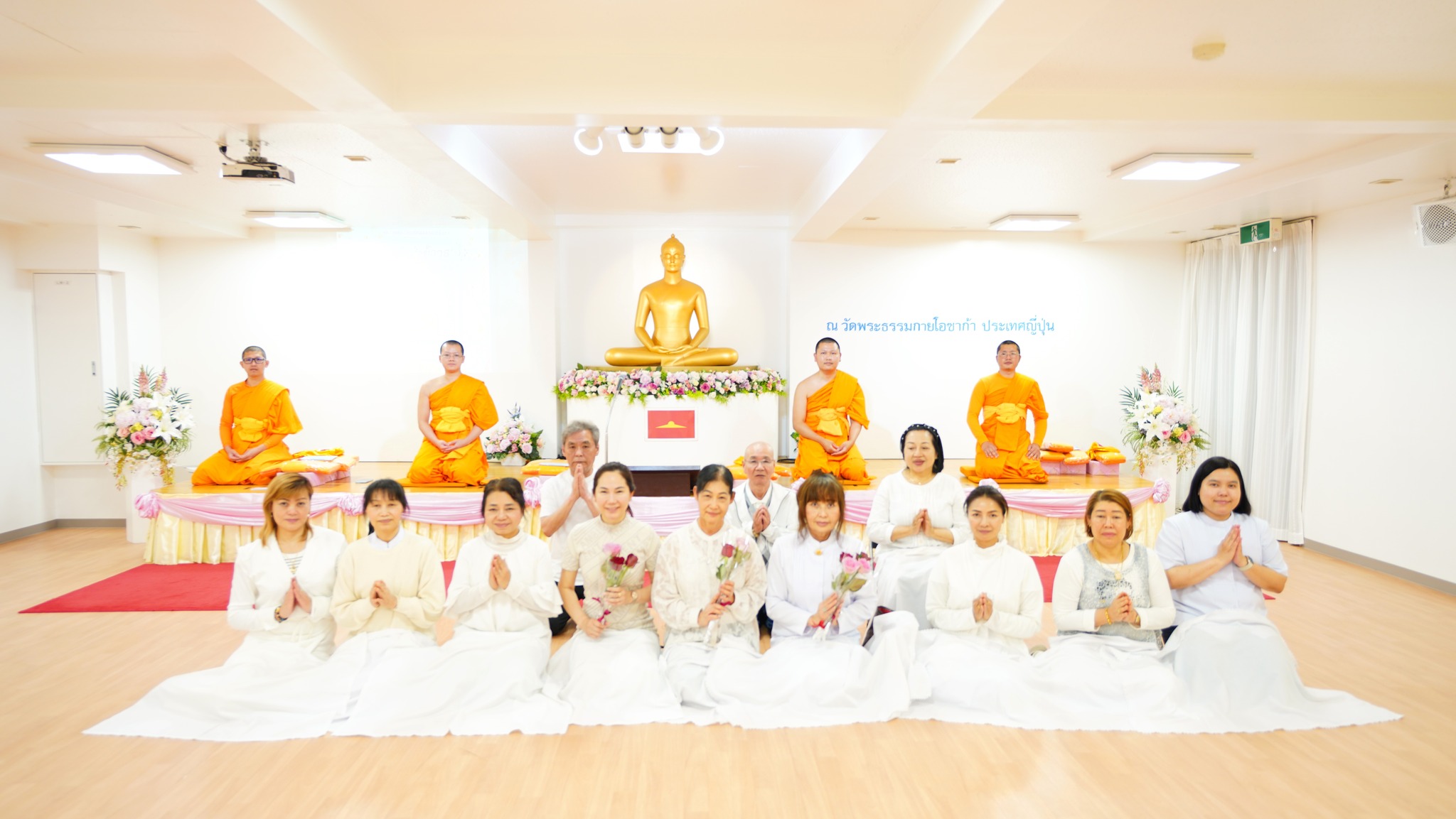 วัดพระธรรมกายโอซาก้า จัดกิจกรรมปล่อยปลา