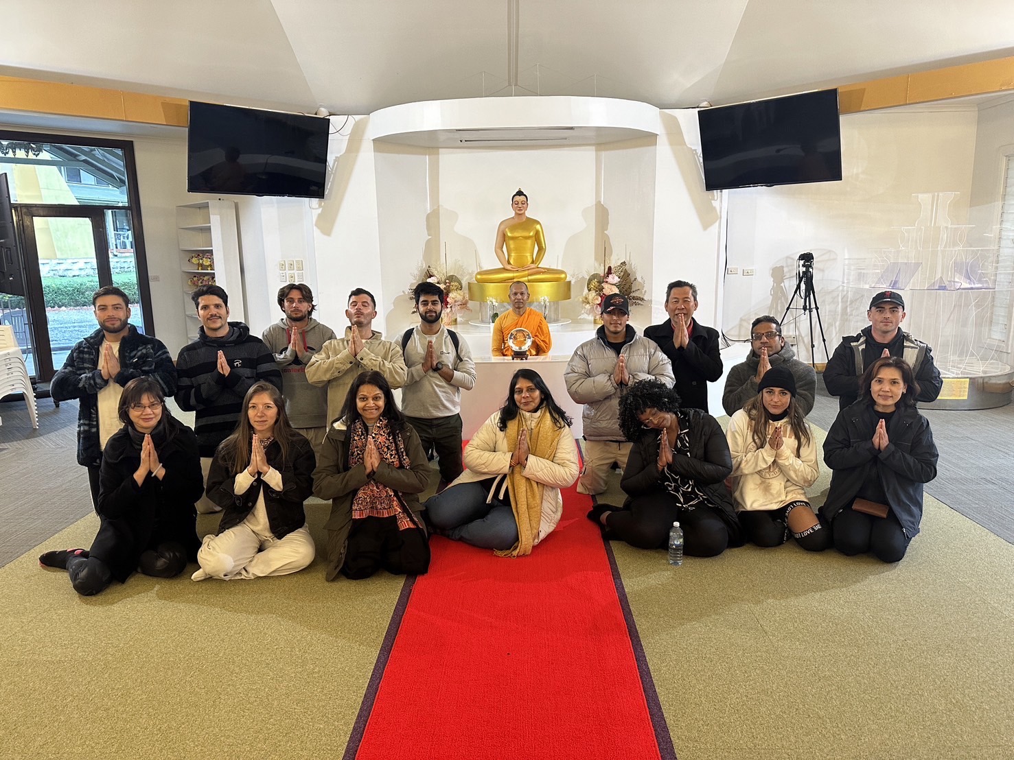 วัดพระธรรมกายนครซิดนีย์ จัดโครงการ 1 Day Meditation