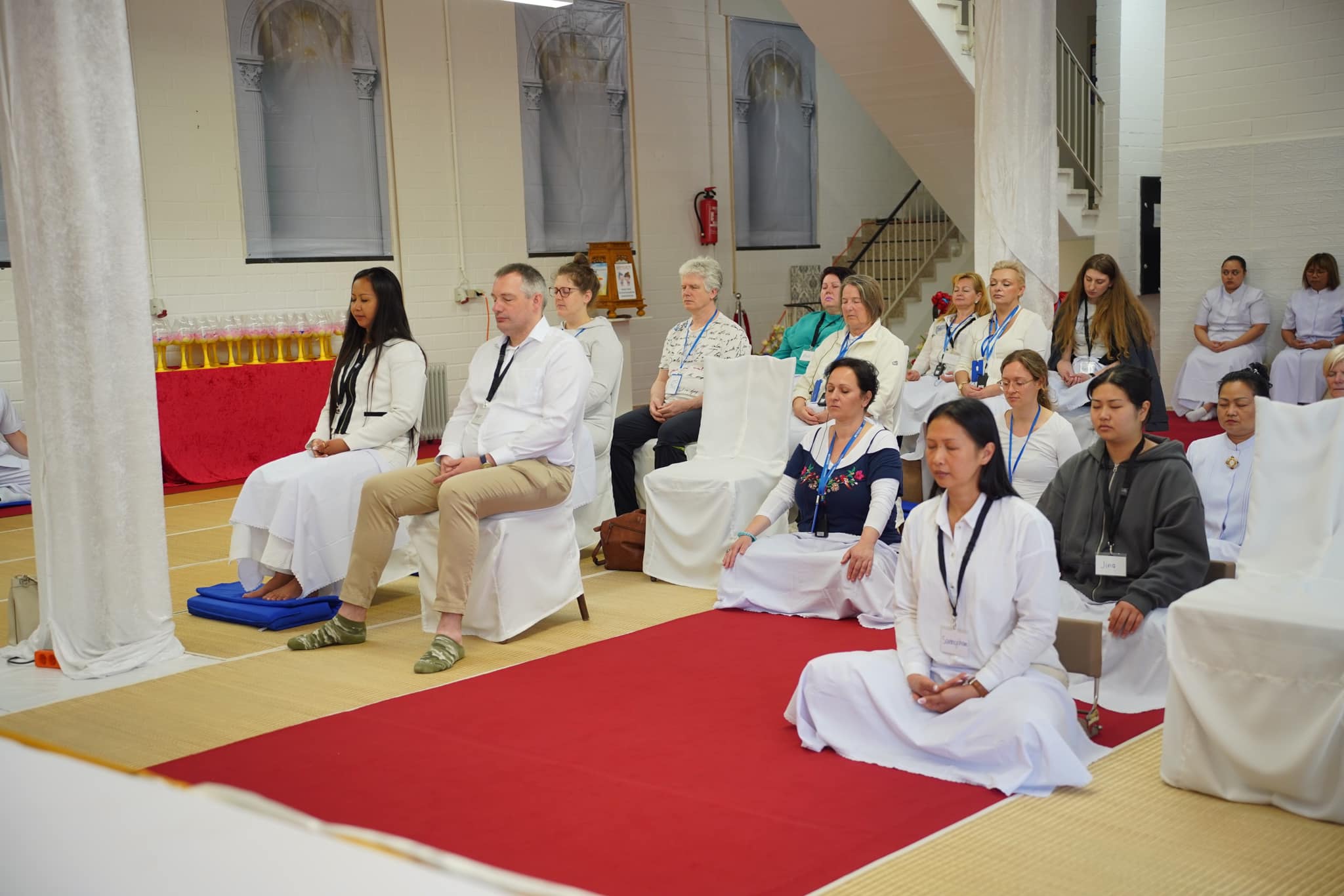 วัดพุทธนอร์ดไรน์-เวสท์ฟาเลน จัดปฏิบัติธรรมแก่ชาวท้องถิ่น