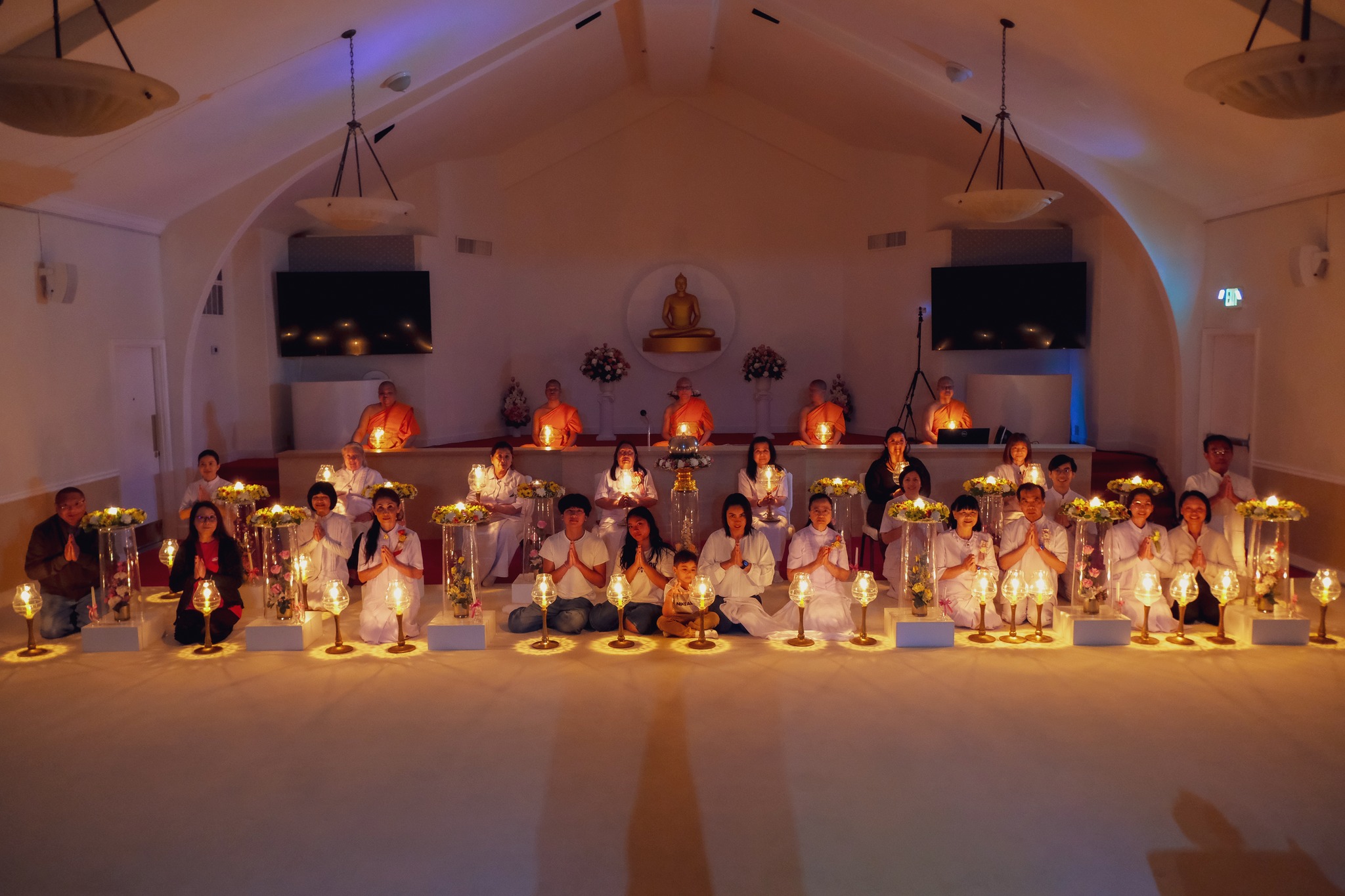 วัดพระธรรมกายมินเนโซตา จัดงานบุญเนื่องในวันวิสาขบูชา