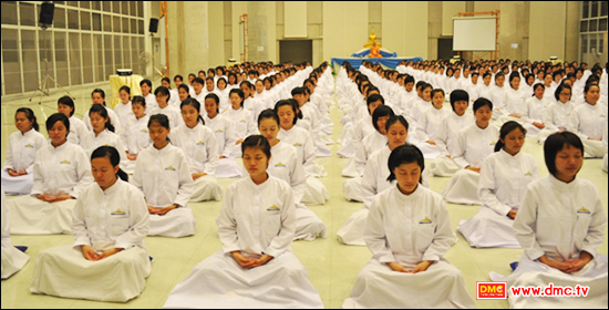 ธรรมทายาทหญิง รุ่นที่ 28 ธรรมทายาทหญิง รุ่นที่ 28