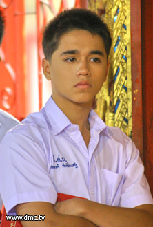 ทองล้นหลัง