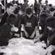 มูลนิธิธรรมกาย เปิดจุดบริการอาหารแก่ประชาชนจิตอาสา