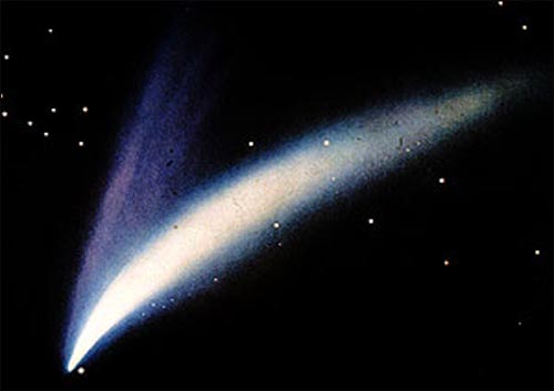 ดาวหางโดนาติ ( Donati a Comet) เป็นดาวหางที่มีขนาดใหญ่มาก 