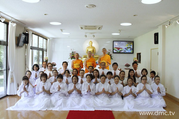 วัดพระธรรมกายโทชิหงิ จัดพิธีบูชาข้าวพระ