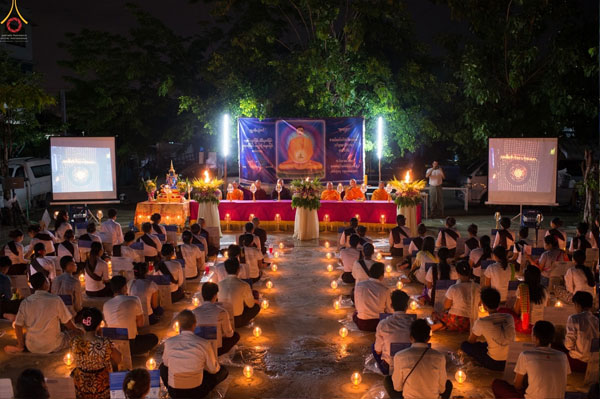 ชุมชนหมู่บ้านทัศนีย์นิเวศน์ 2 จัดสวดธัมมจักกัปปวัตตนสูตร